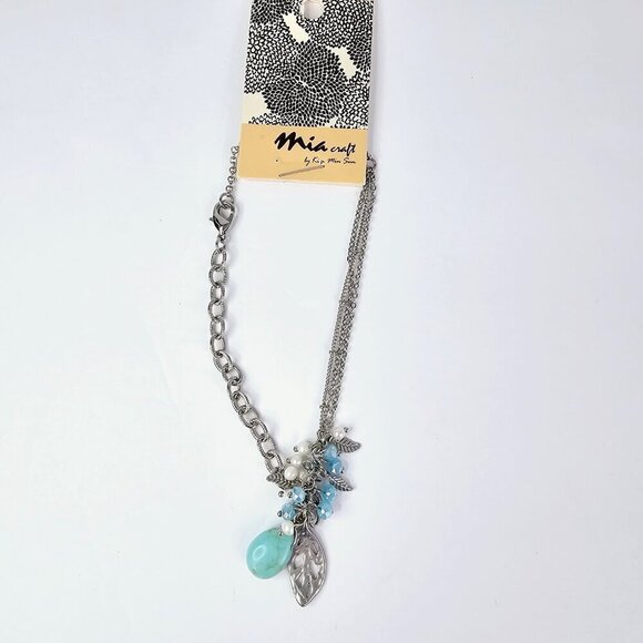 Silver Leaf Charm Bracelet With Turquoise Blue Stone And Beaded Accents NWT - Picture 10 of 12